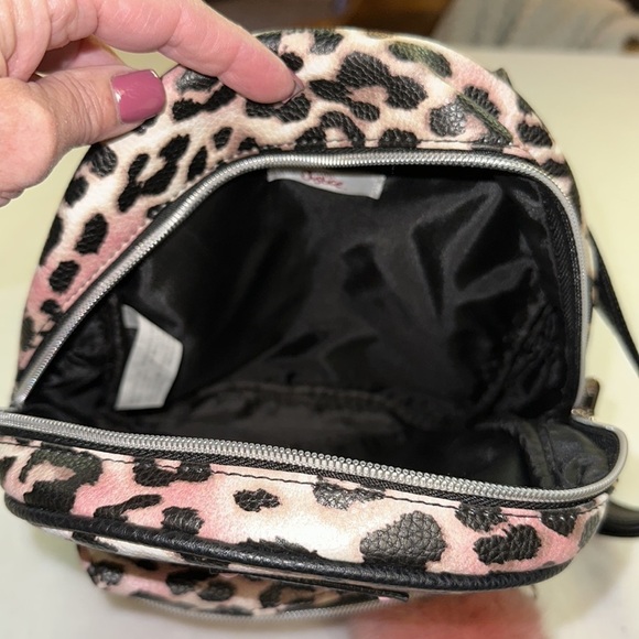 Justice Pink/Black/White Animal Print w/Pom Pom Backpack Faux Fur - Picture 8 of 10
